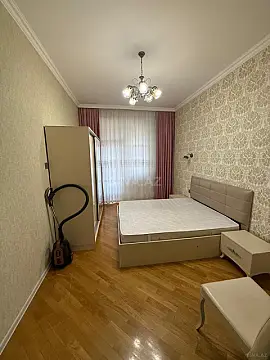 Satılır 1 otaqlı mənzil 58 m²