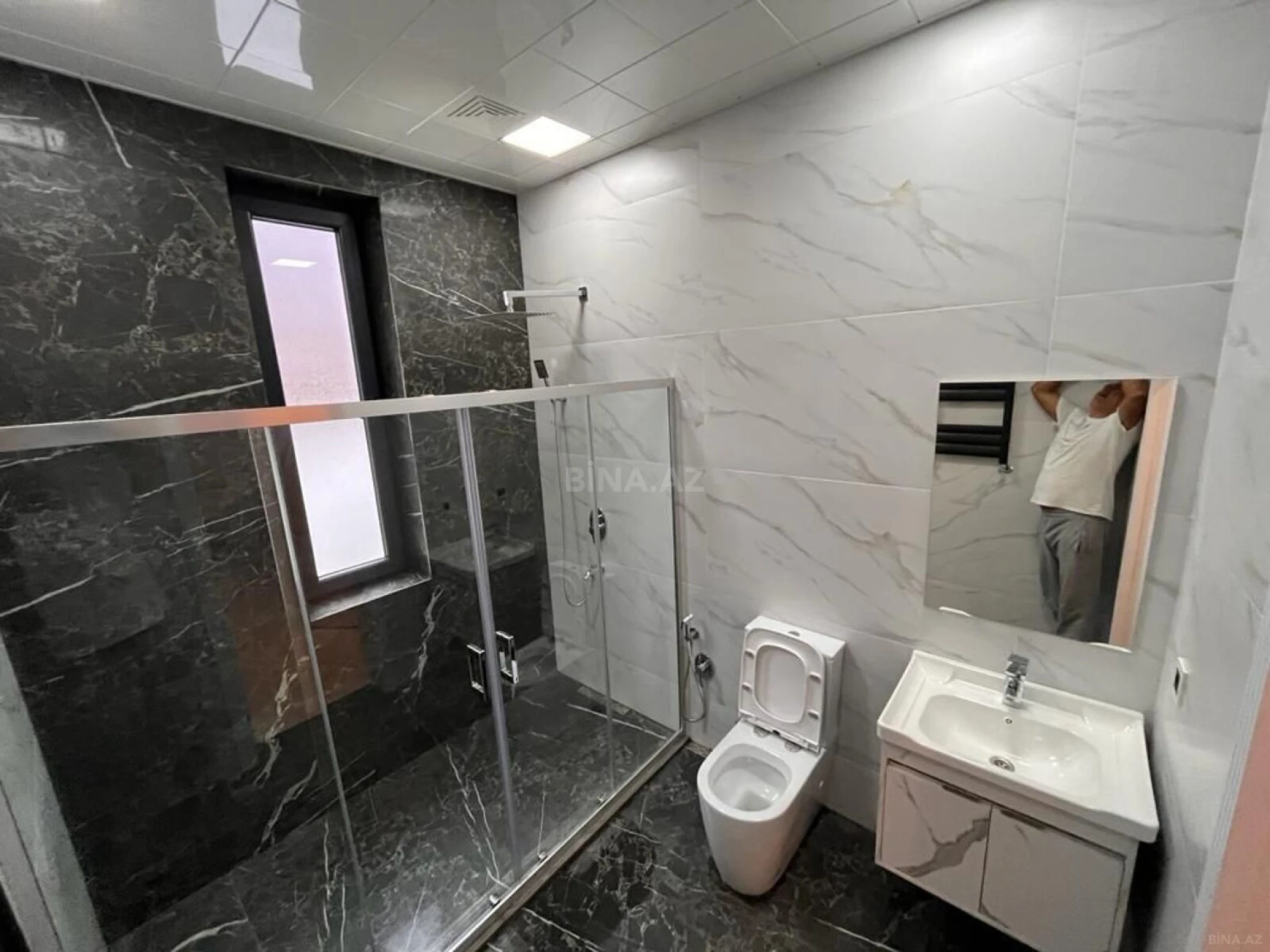 Kirayə verilir 5 otaqlı həyət evi 250 m²