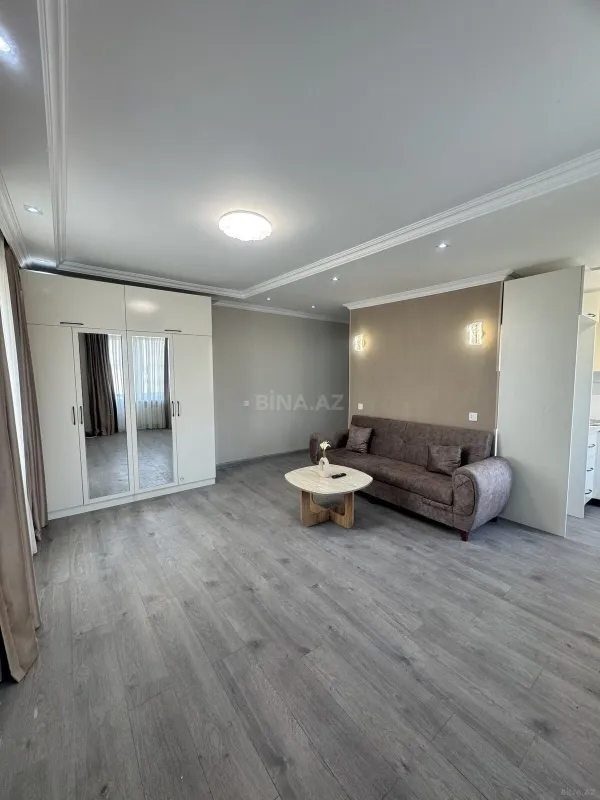 Satılır 1 otaqlı mənzil 40 m²
