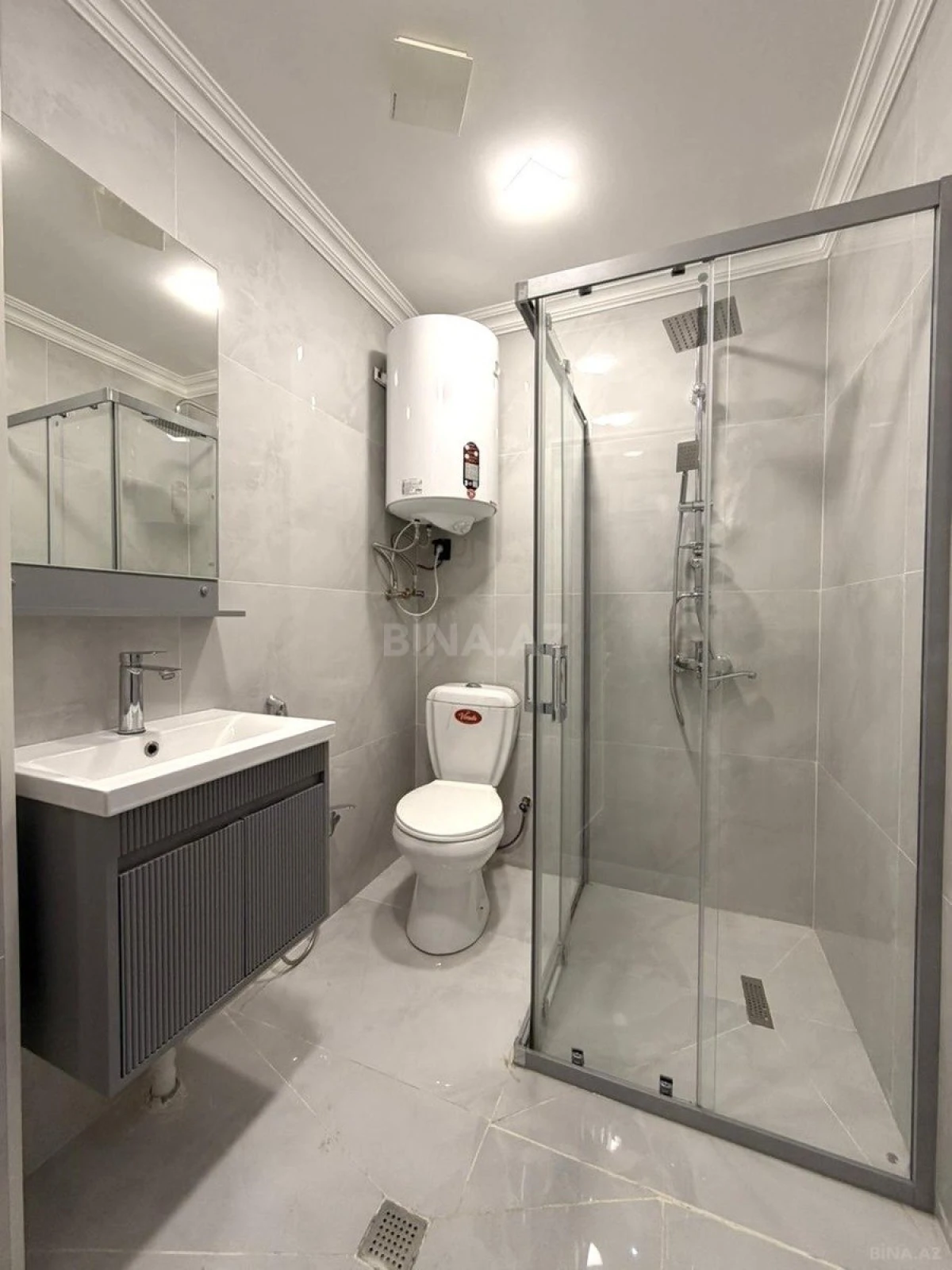 Satılır 1 otaqlı mənzil 40 m²