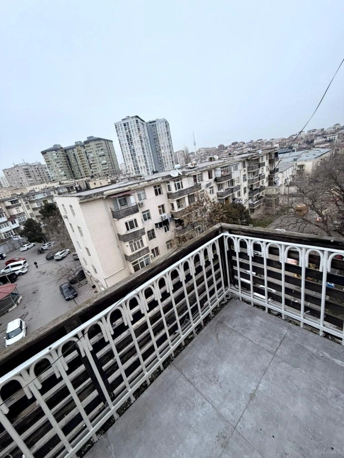 Satılır 1 otaqlı mənzil 40 m²