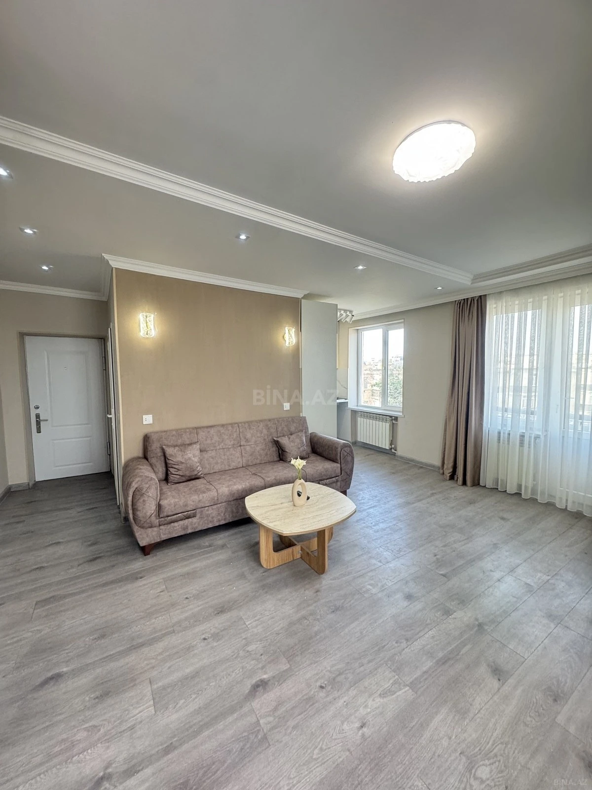 Satılır 1 otaqlı mənzil 40 m²
