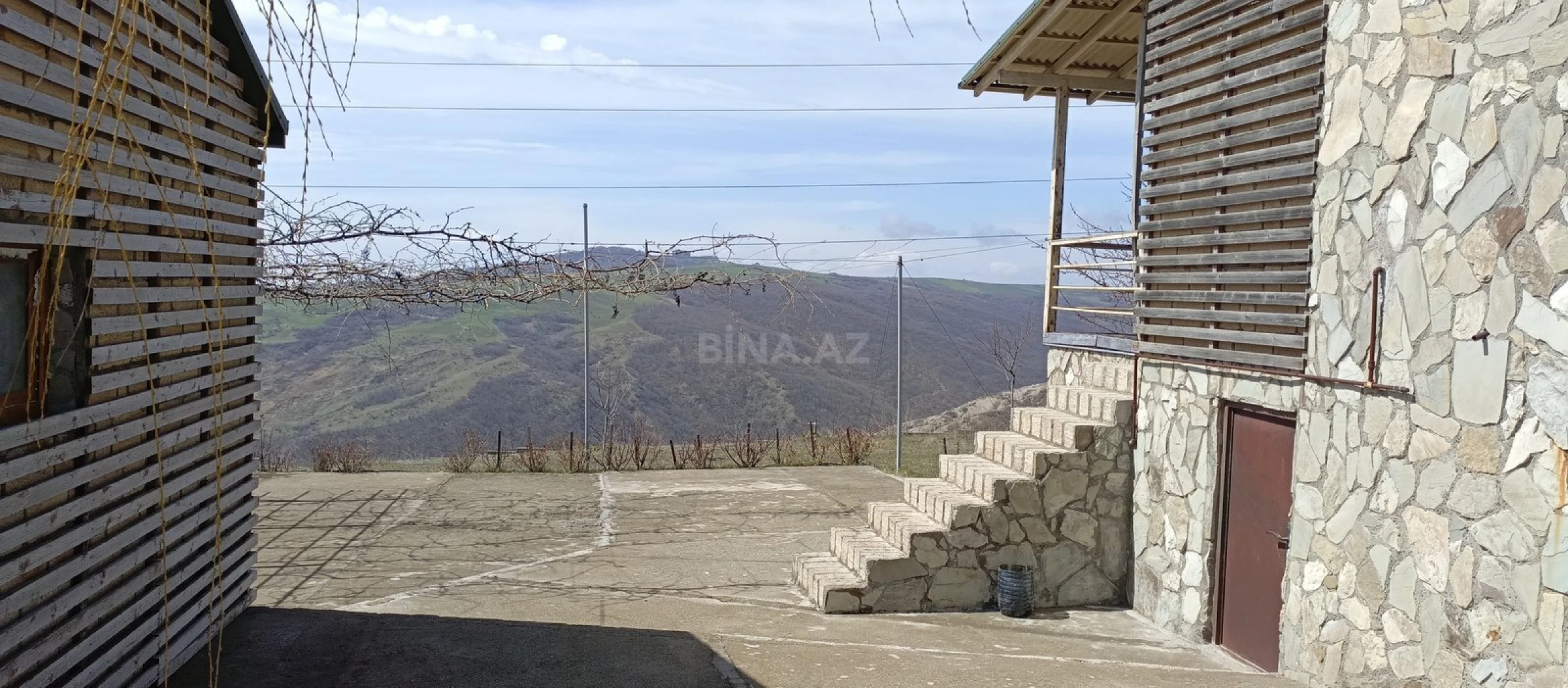 Kirayə verilir 4 otaqlı həyət evi 175 m²
