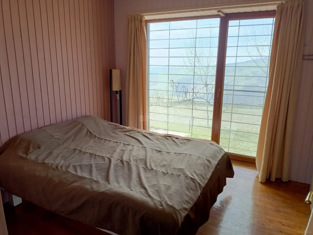 Kirayə verilir 4 otaqlı həyət evi 175 m²