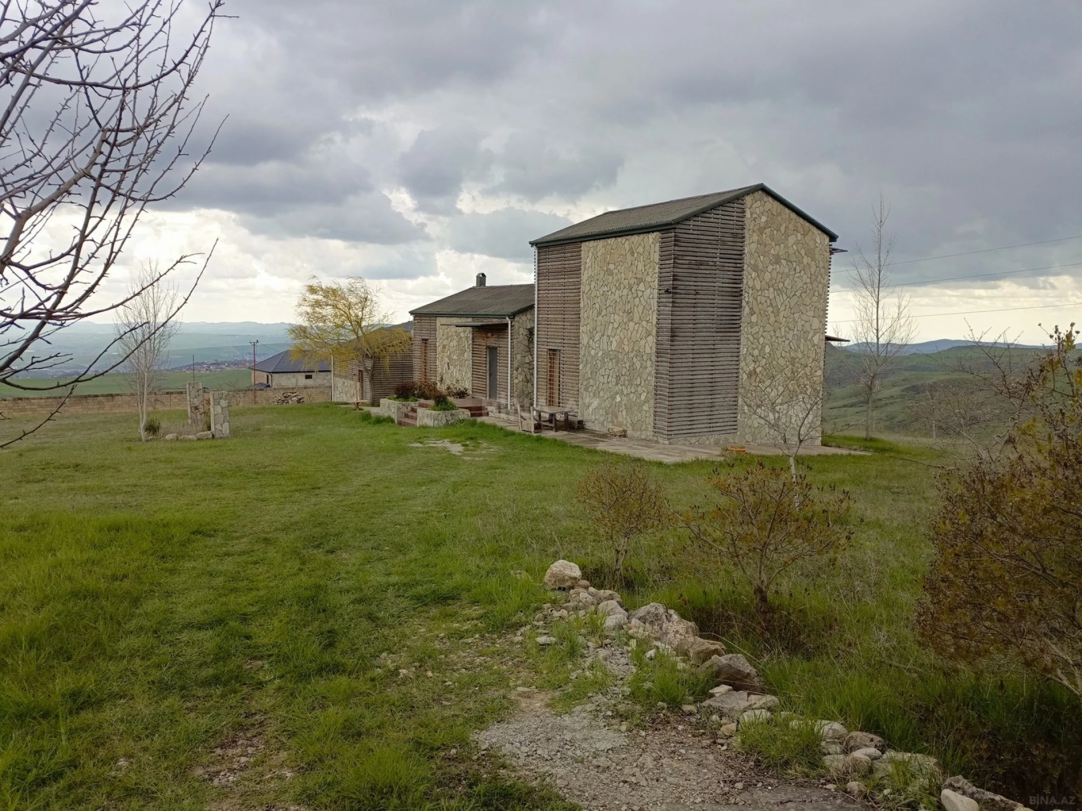 Kirayə verilir 4 otaqlı həyət evi 175 m²