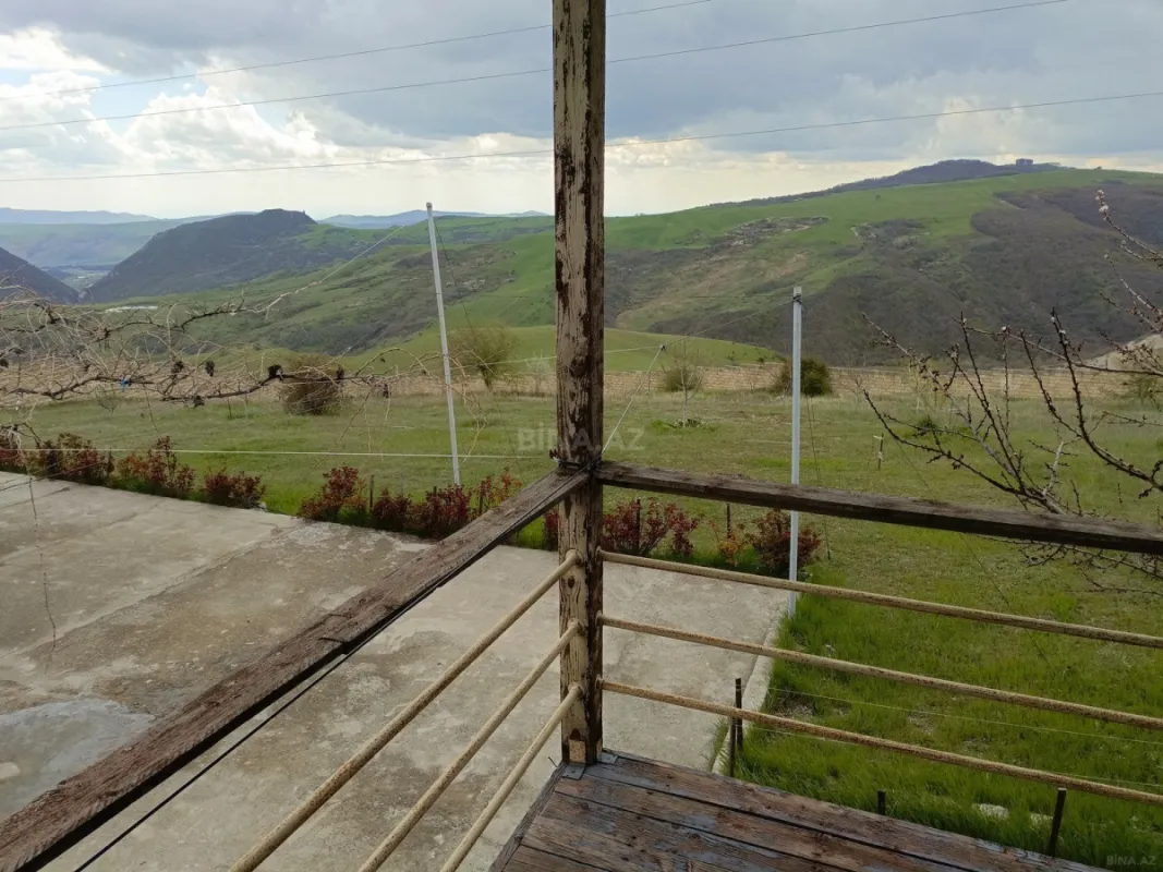 Kirayə verilir 4 otaqlı həyət evi 175 m²
