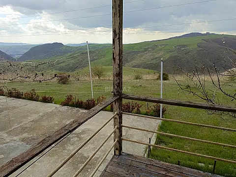 Kirayə verilir 4 otaqlı həyət evi 175 m²