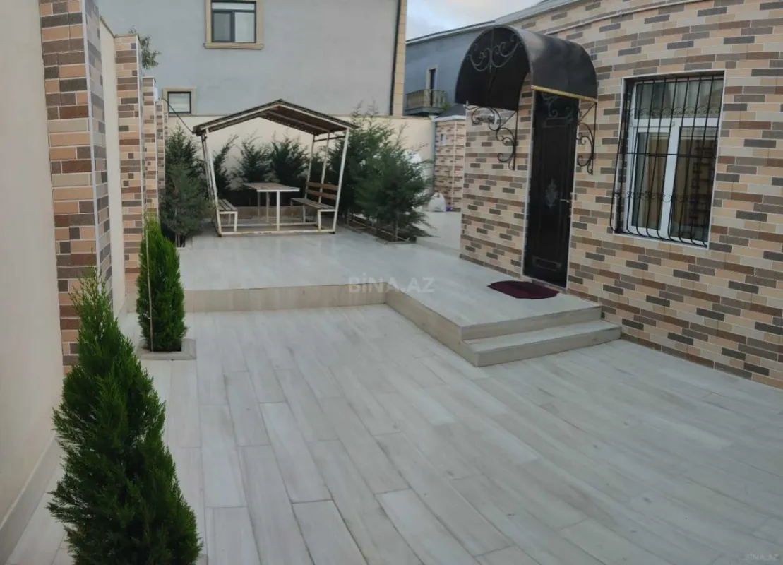 Kirayə verilir 4 otaqlı həyət evi 150 m²