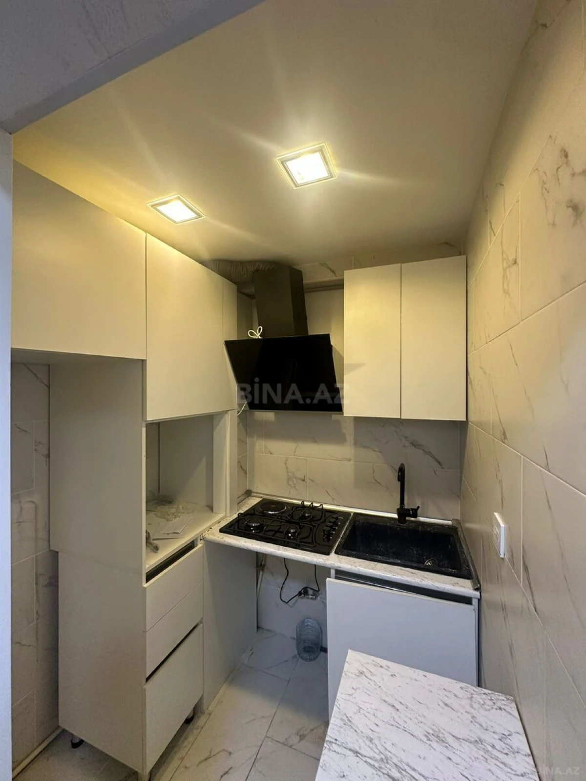 Satılır 2 otaqlı mənzil 55 m²