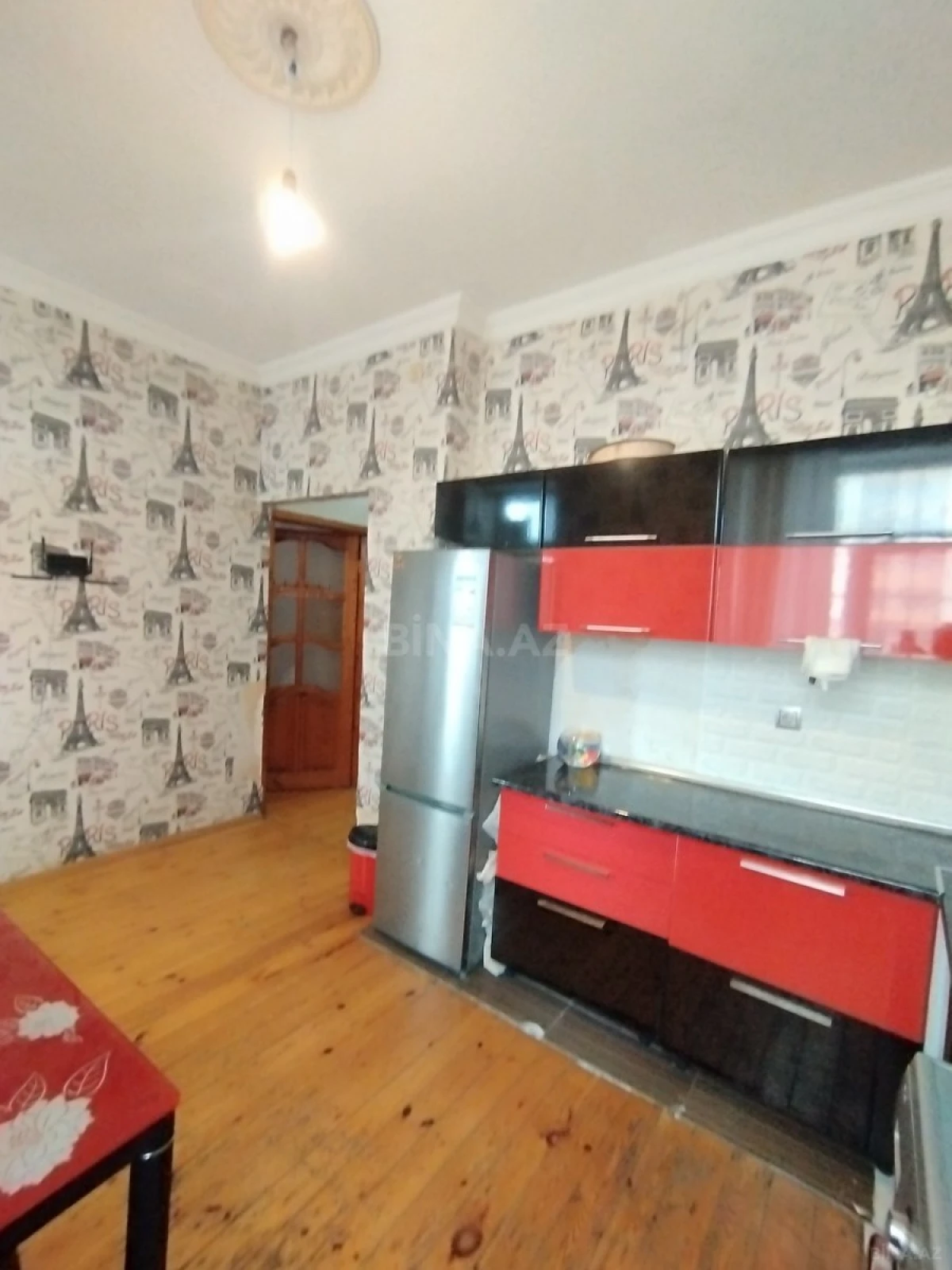 Satılır 2 otaqlı mənzil 80 m²