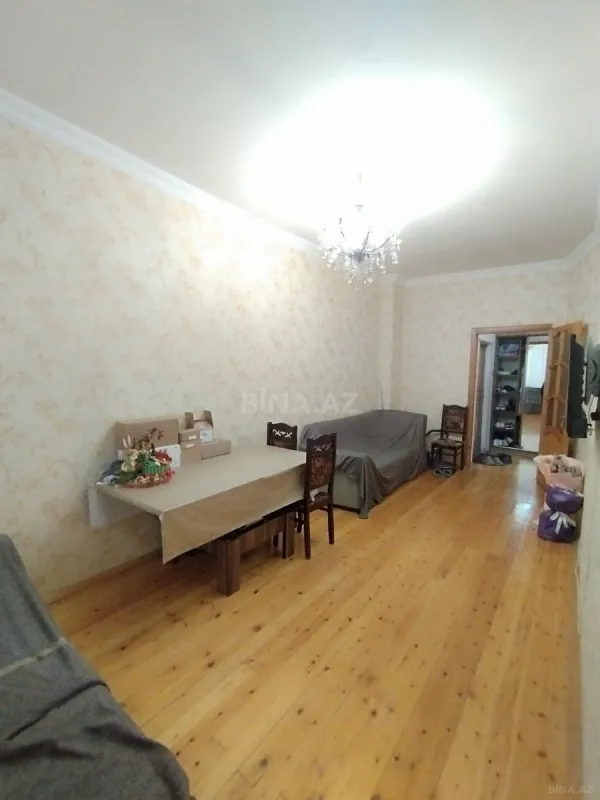 Satılır 2 otaqlı mənzil 80 m²
