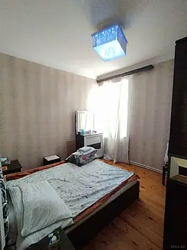 Satılır 2 otaqlı mənzil 80 m²