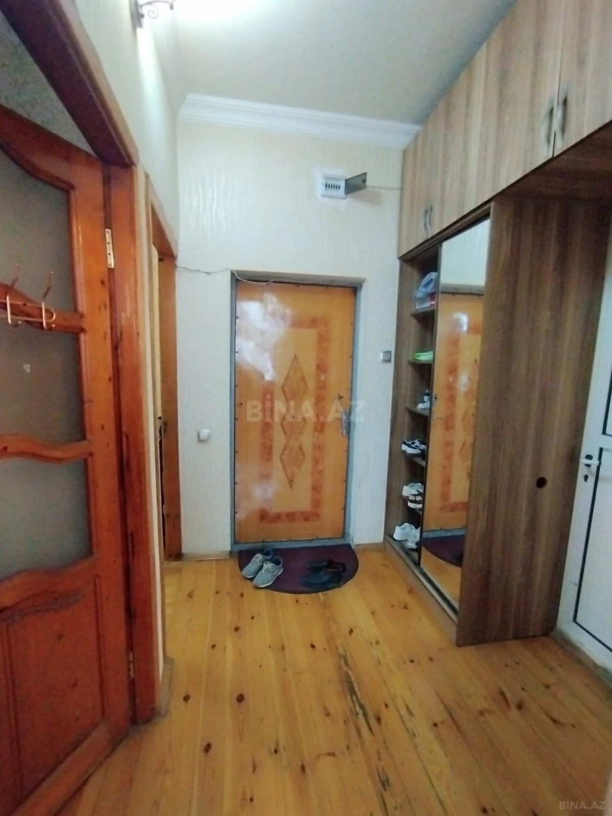 Satılır 2 otaqlı mənzil 80 m²