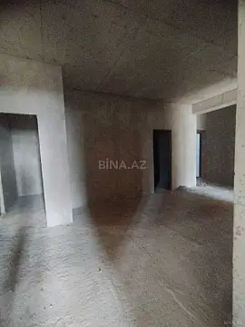 Satılır 4 otaqlı mənzil 190 m²