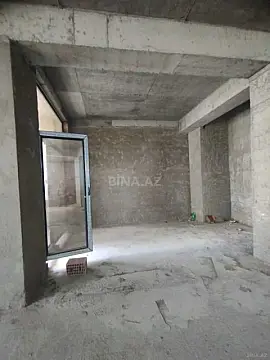 Satılır 4 otaqlı mənzil 190 m²