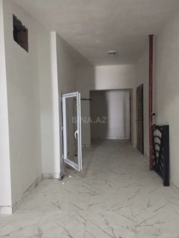 Satılır 4 otaqlı mənzil 190 m²