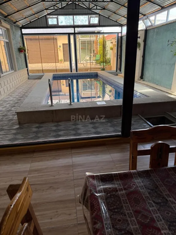 Kirayə verilir 4 otaqlı həyət evi 210 m²