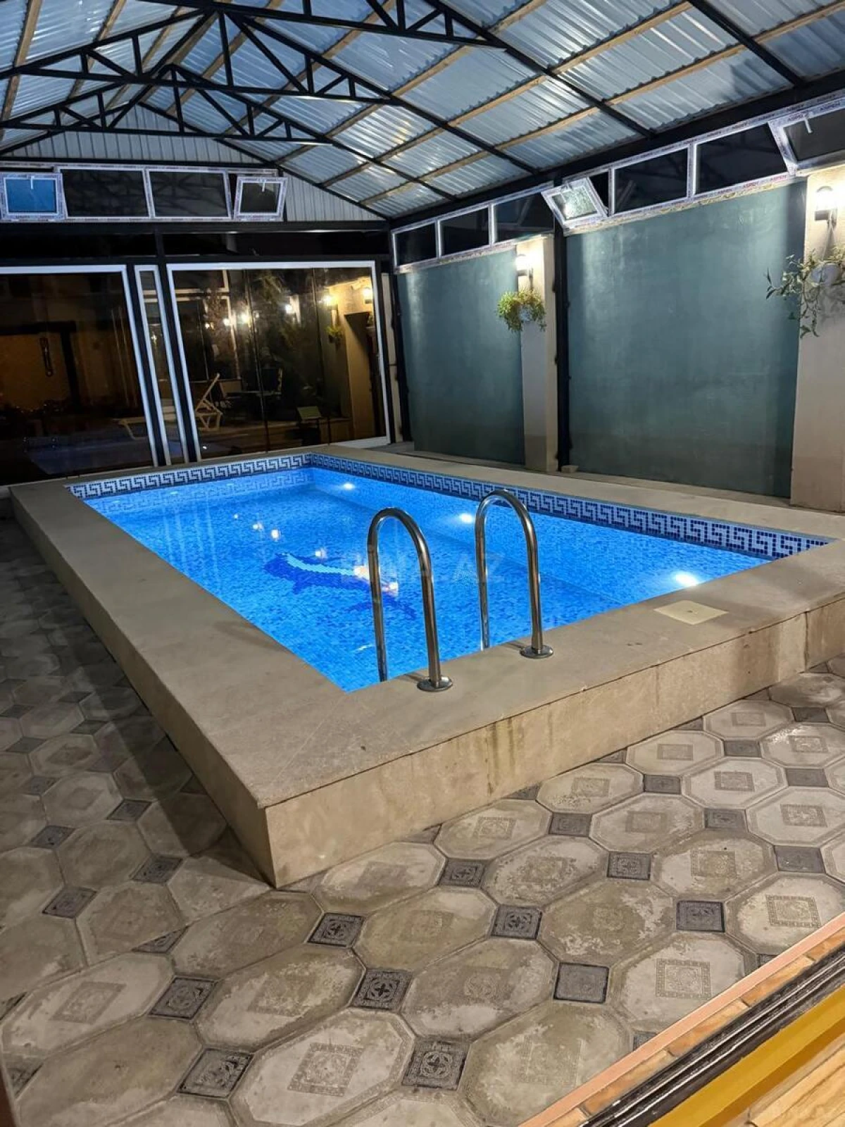 Kirayə verilir 4 otaqlı həyət evi 210 m²