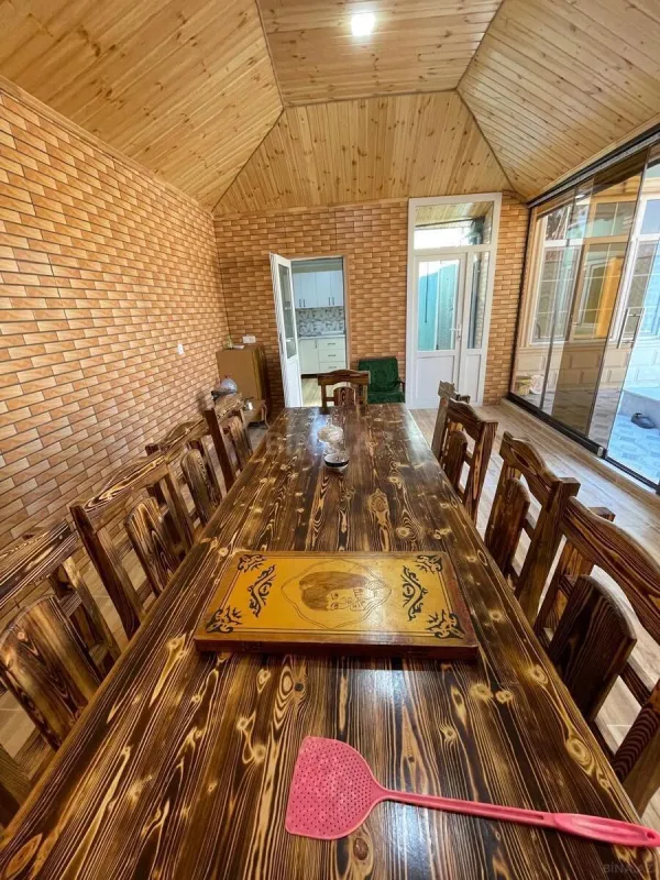 Kirayə verilir 4 otaqlı həyət evi 210 m²