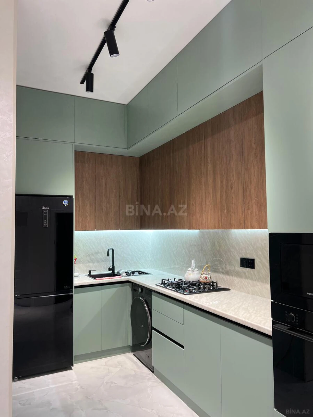 Kirayə verilir 3 otaqlı mənzil 117 m²