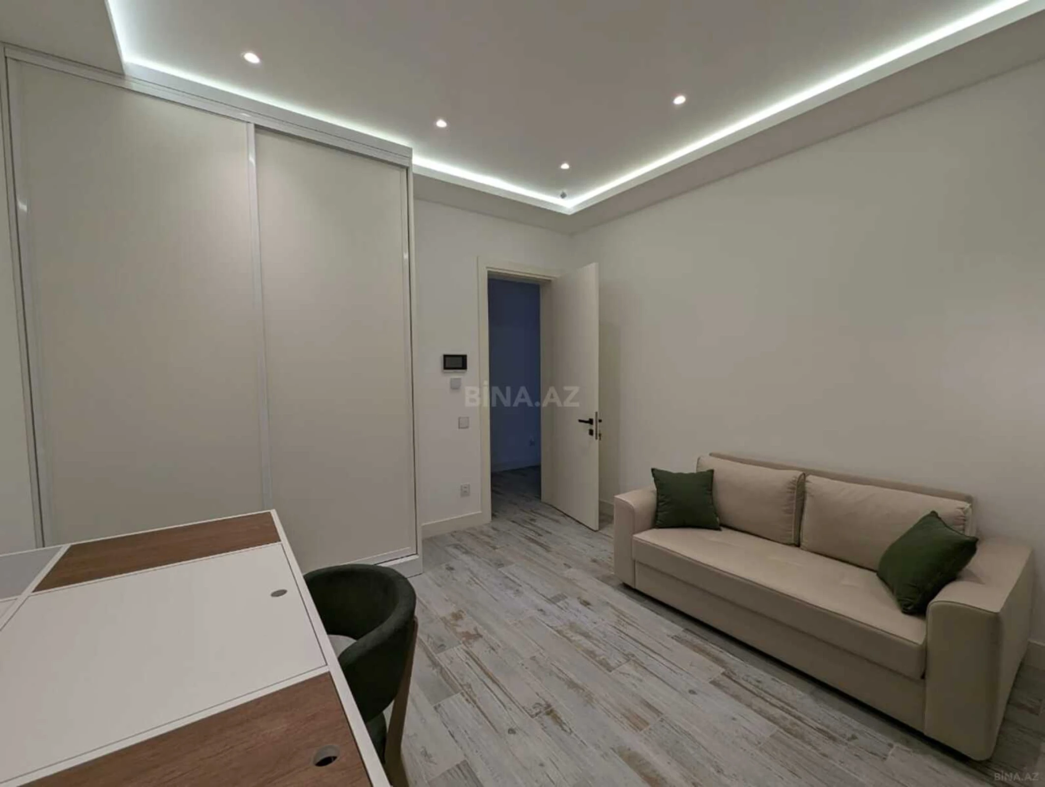 Kirayə verilir 5 otaqlı həyət evi 350 m²
