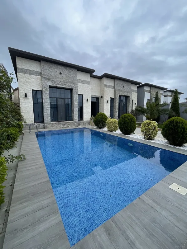 Kirayə verilir 4 otaqlı həyət evi 250 m²
