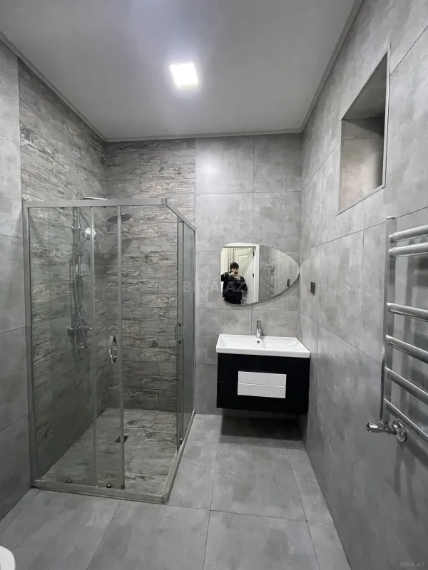 Kirayə verilir 4 otaqlı həyət evi 250 m²
