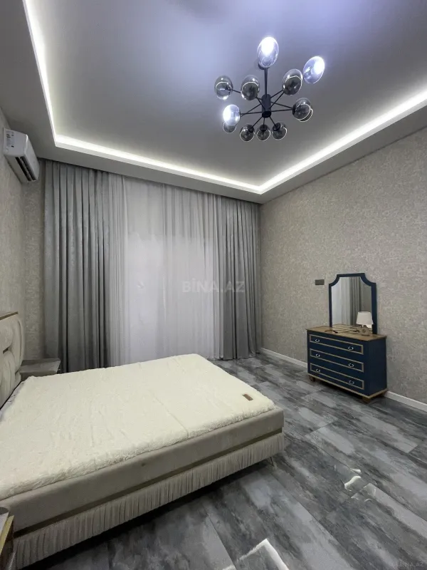 Kirayə verilir 4 otaqlı həyət evi 250 m²