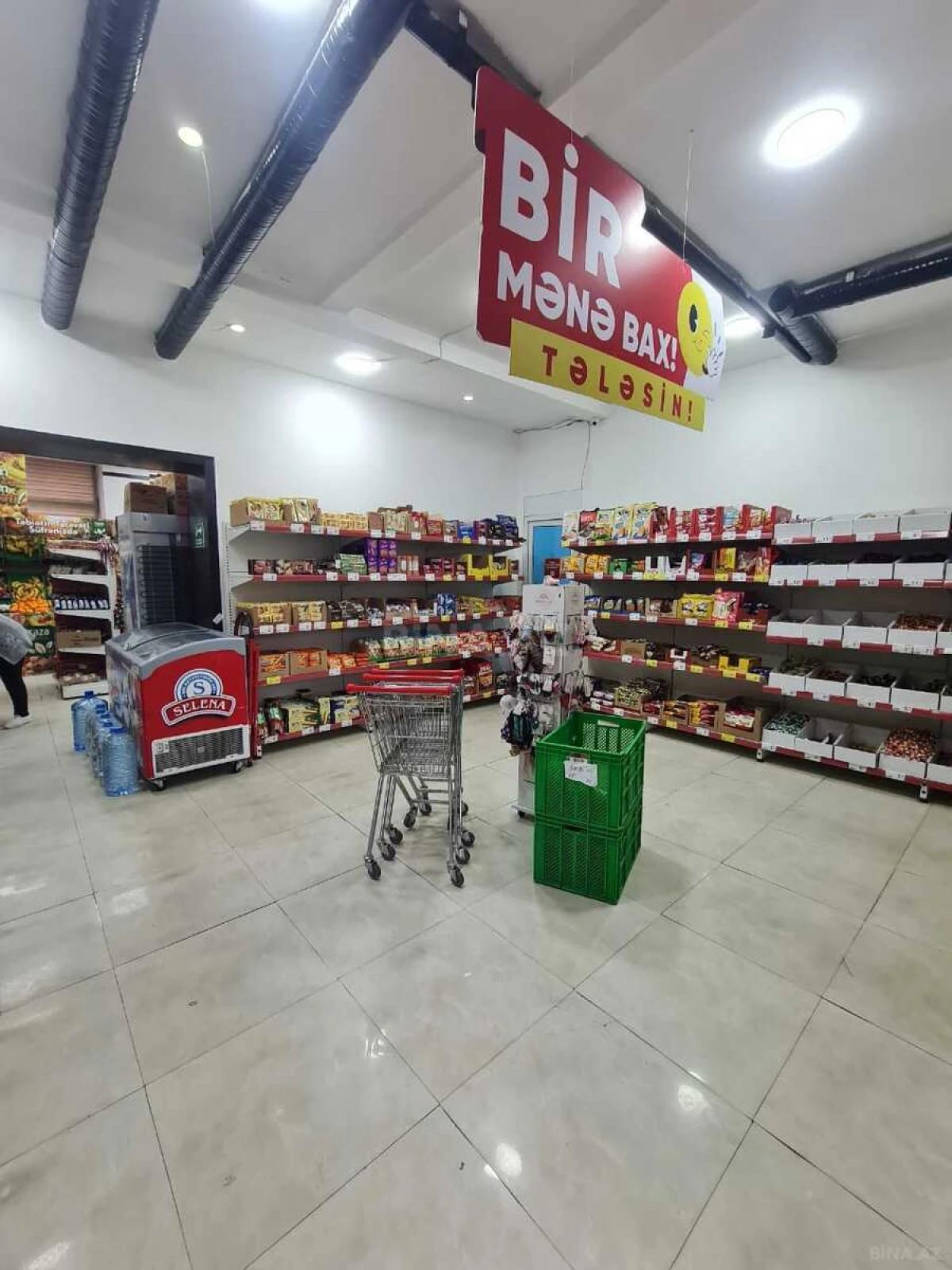 Satılır obyekt 200 m²