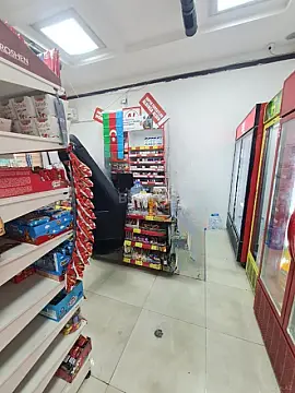 Satılır obyekt 200 m²