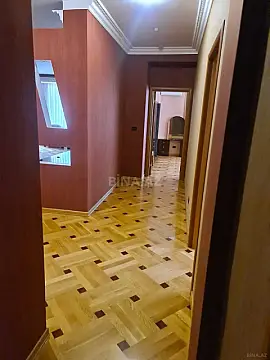 Kirayə verilir 3 otaqlı mənzil 200 m²
