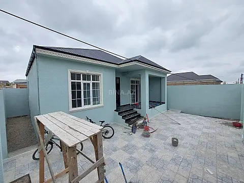 Satılır 3 otaqlı həyət evi 105 m²