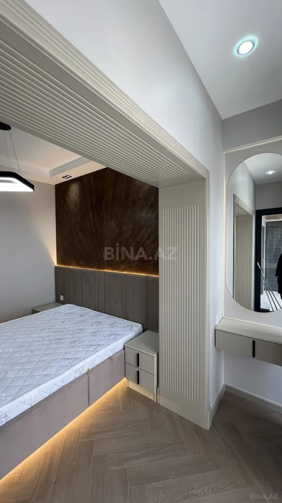 Satılır 2 otaqlı mənzil 68 m²