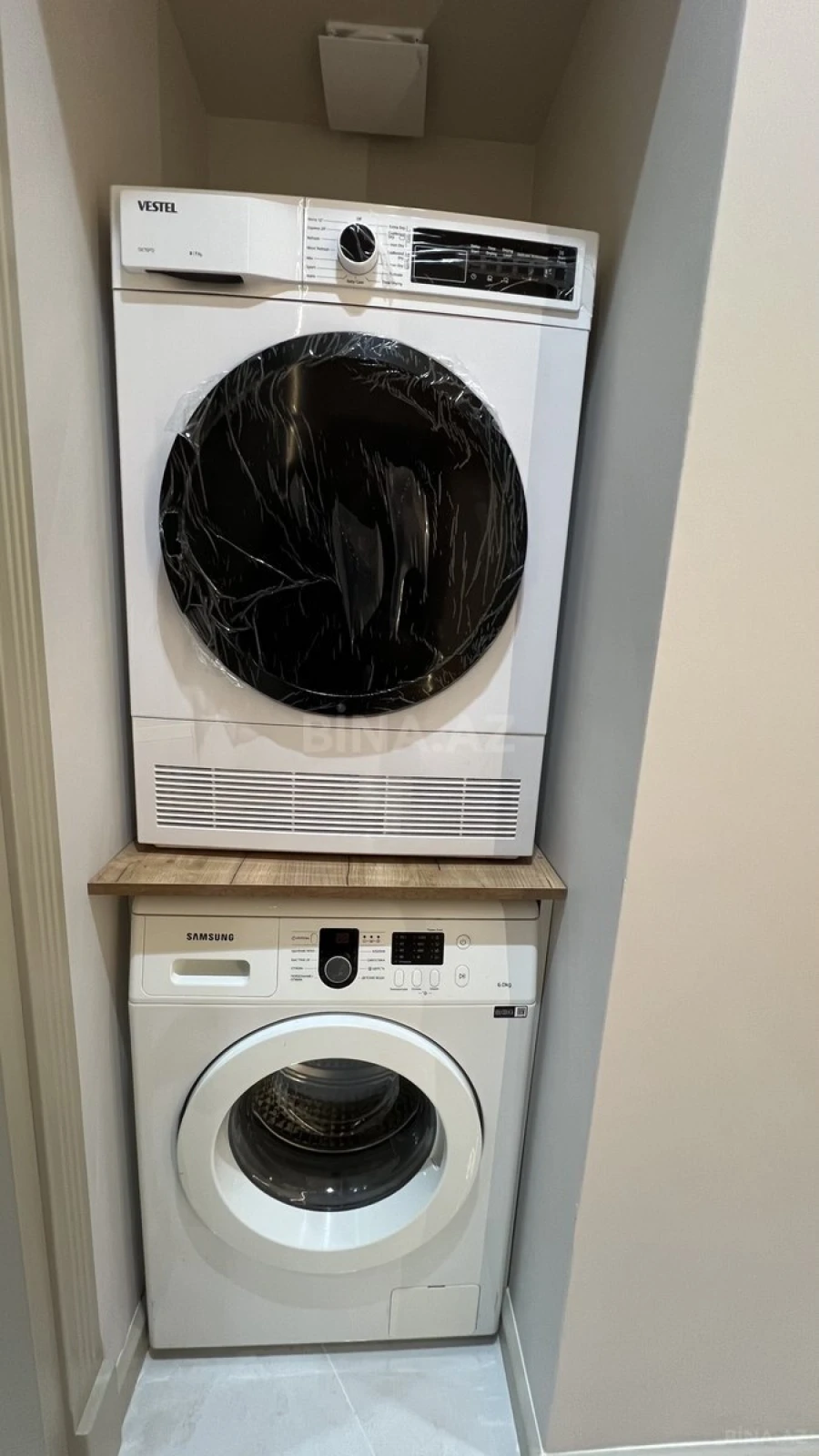 Satılır 2 otaqlı mənzil 68 m²