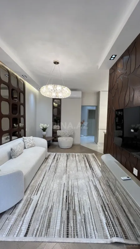 Satılır 2 otaqlı mənzil 68 m²