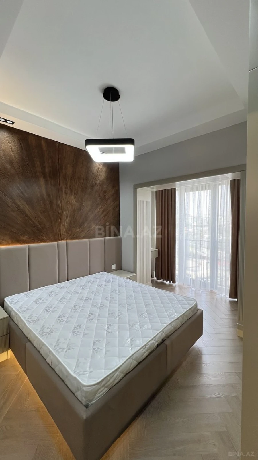 Satılır 2 otaqlı mənzil 68 m²