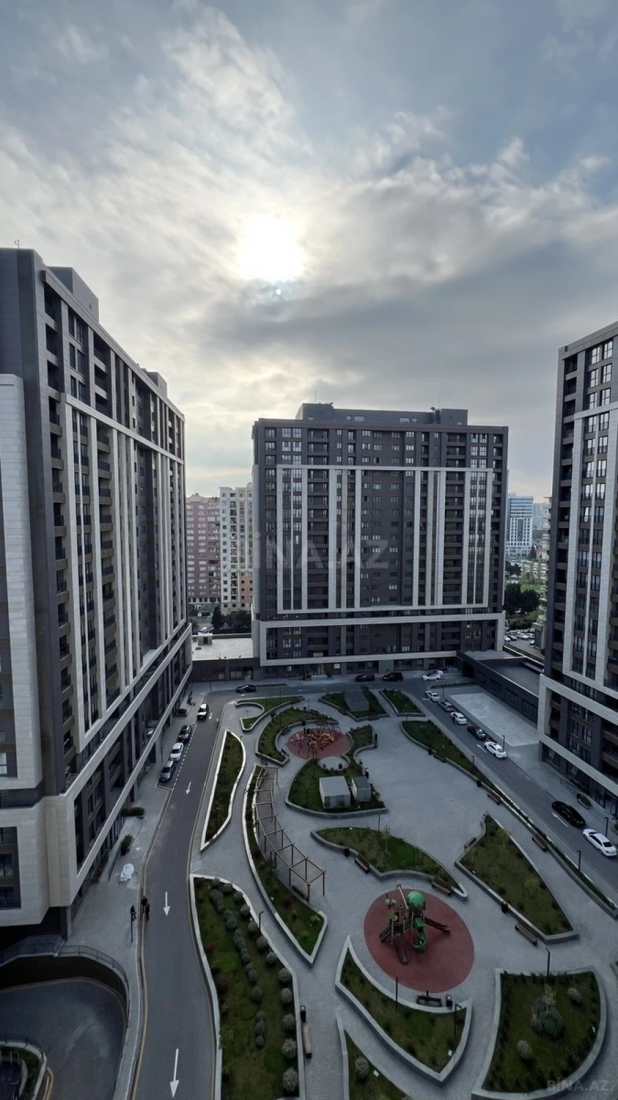 Satılır 2 otaqlı mənzil 65 m²