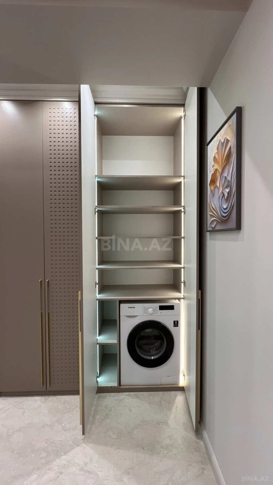Satılır 2 otaqlı mənzil 65 m²