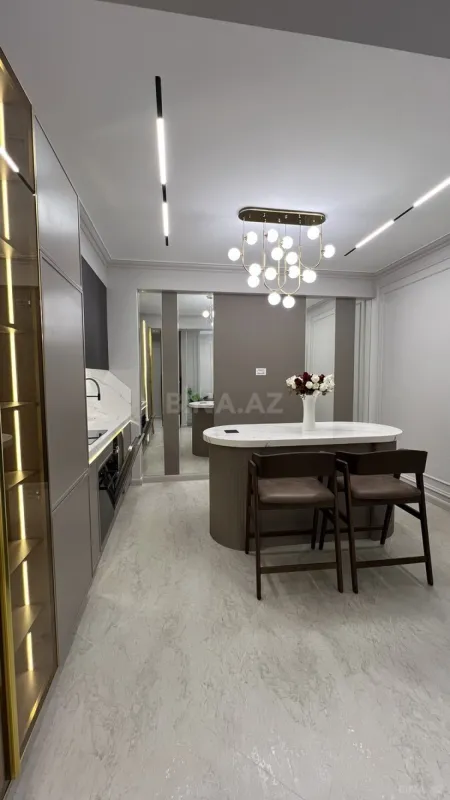 Satılır 2 otaqlı mənzil 65 m²