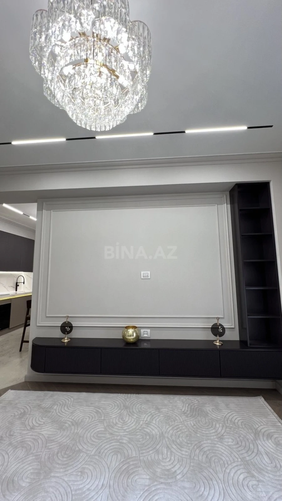 Satılır 2 otaqlı mənzil 65 m²