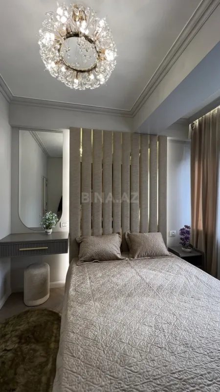 Satılır 2 otaqlı mənzil 65 m²