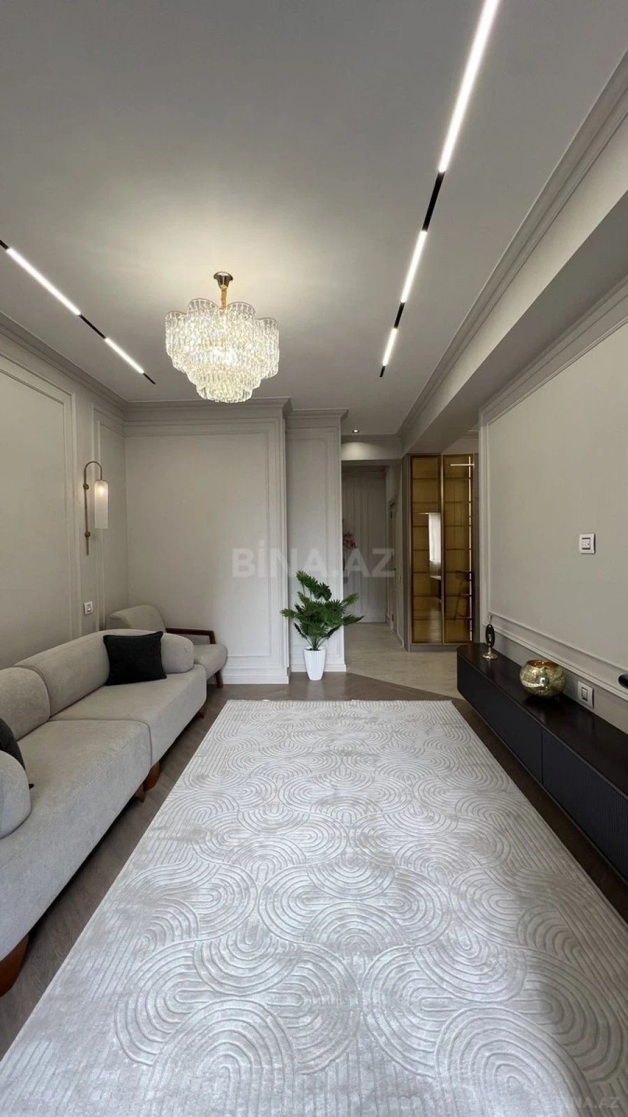 Satılır 2 otaqlı mənzil 65 m²