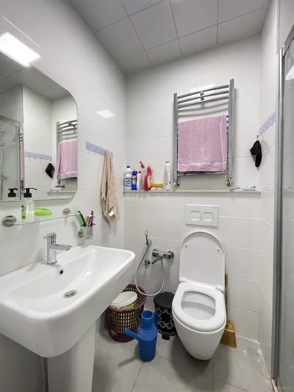 Kirayə verilir 2 otaqlı mənzil 47 m²