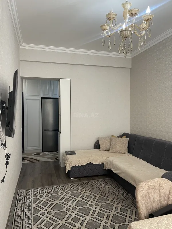 Kirayə verilir 2 otaqlı mənzil 47 m²