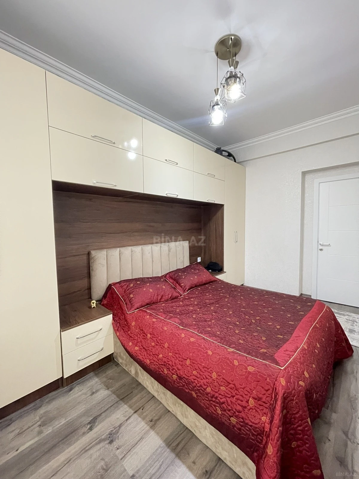 Kirayə verilir 2 otaqlı mənzil 47 m²