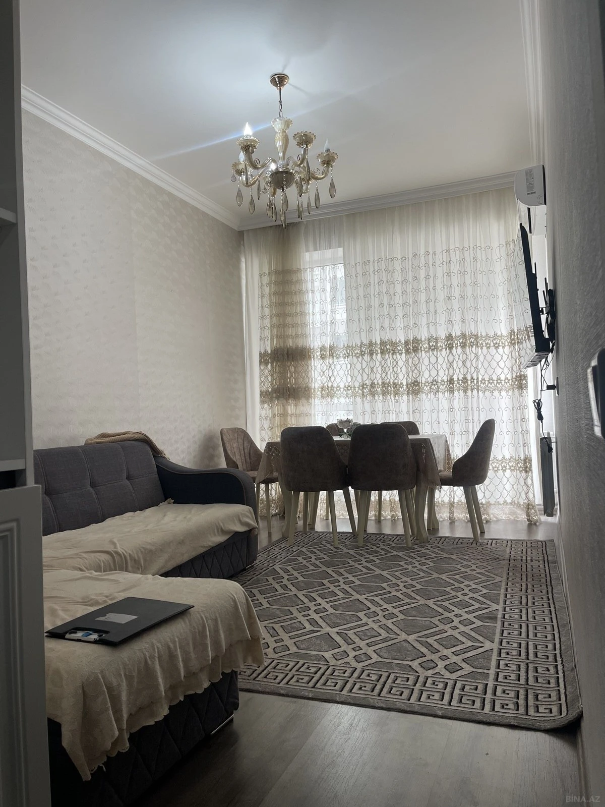 Kirayə verilir 2 otaqlı mənzil 47 m²