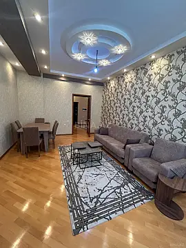 Kirayə verilir 3 otaqlı mənzil 120 m² — Bakı, İnşaatçılar 3 otaq 120.00 m²