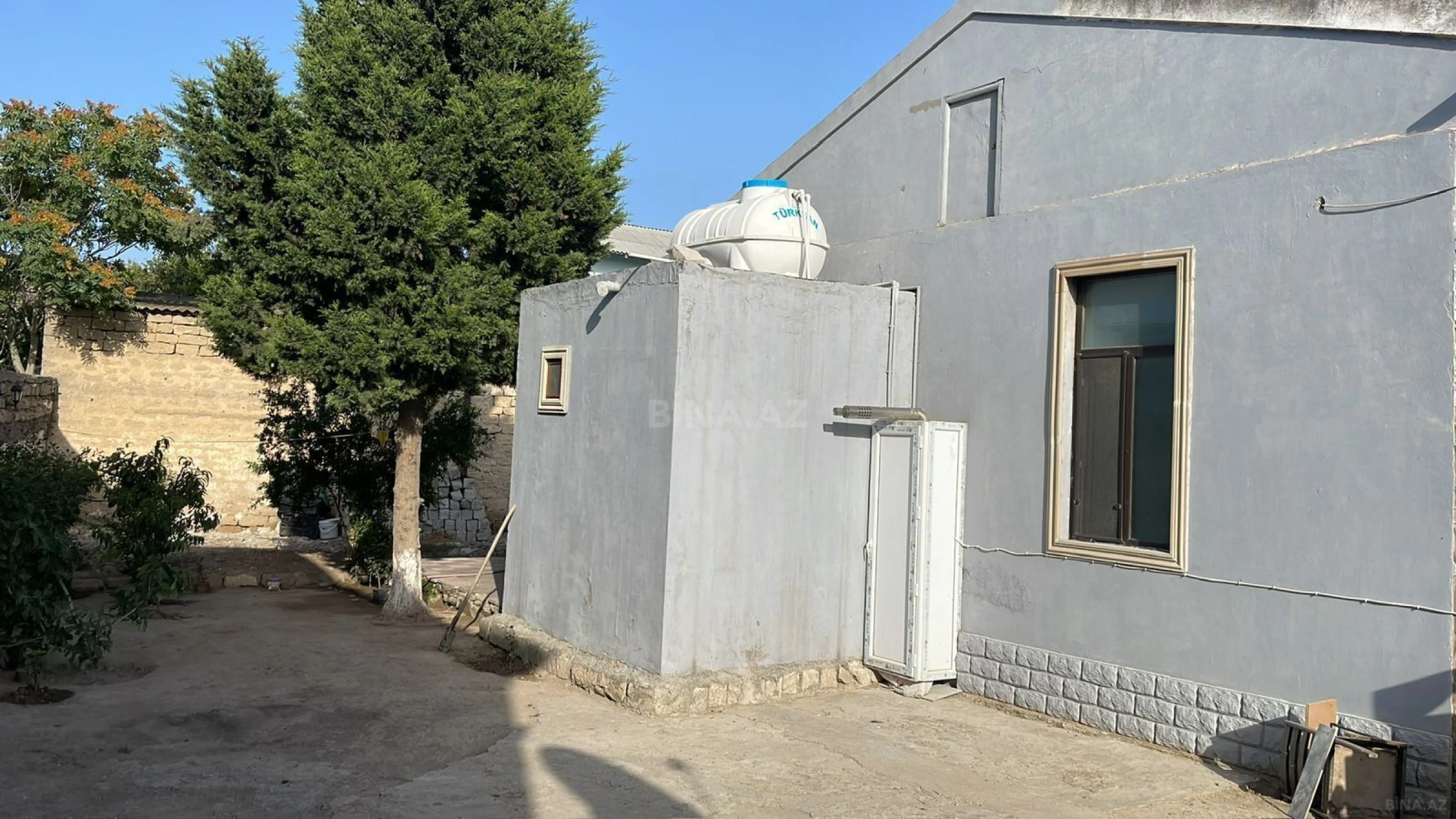Satılır 3 otaqlı həyət evi 130 m²