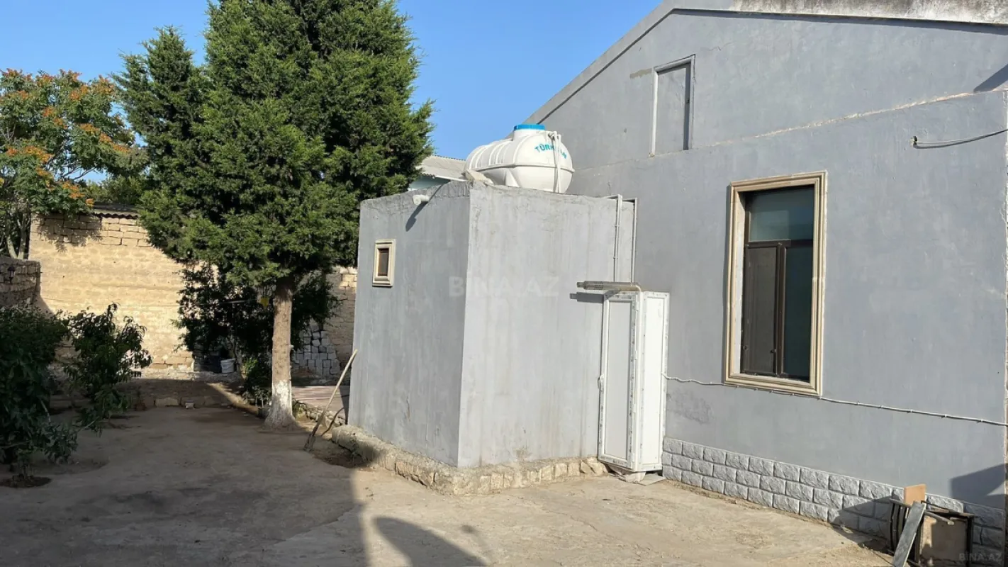 Satılır 3 otaqlı həyət evi 130 m²