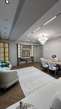 Satılır 3 otaqlı mənzil 127 m²